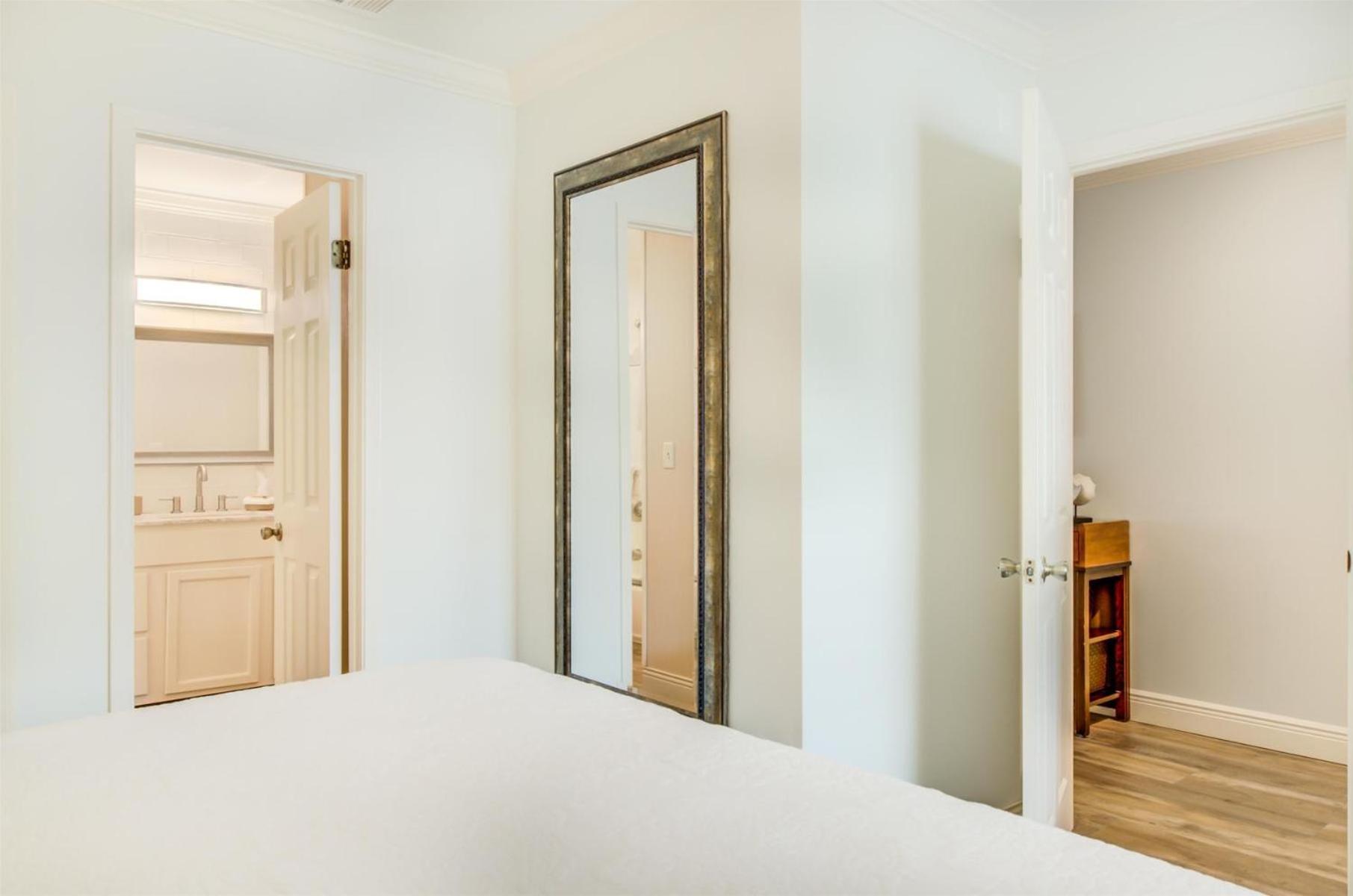 10 A, One Bedroom Condo 德斯廷 外观 照片